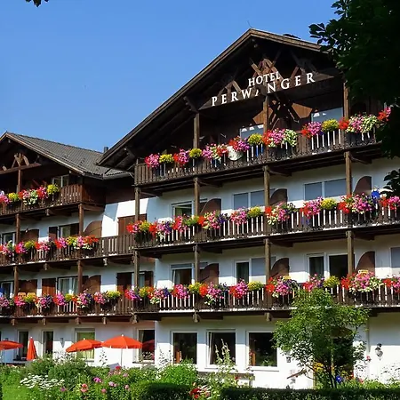 & Perwanger Hotel 3*